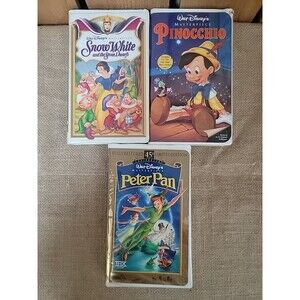 Bundle Lot Of 3 Vintage VHS Disney Masterpiece Pinocchio Peter Pan Snow White